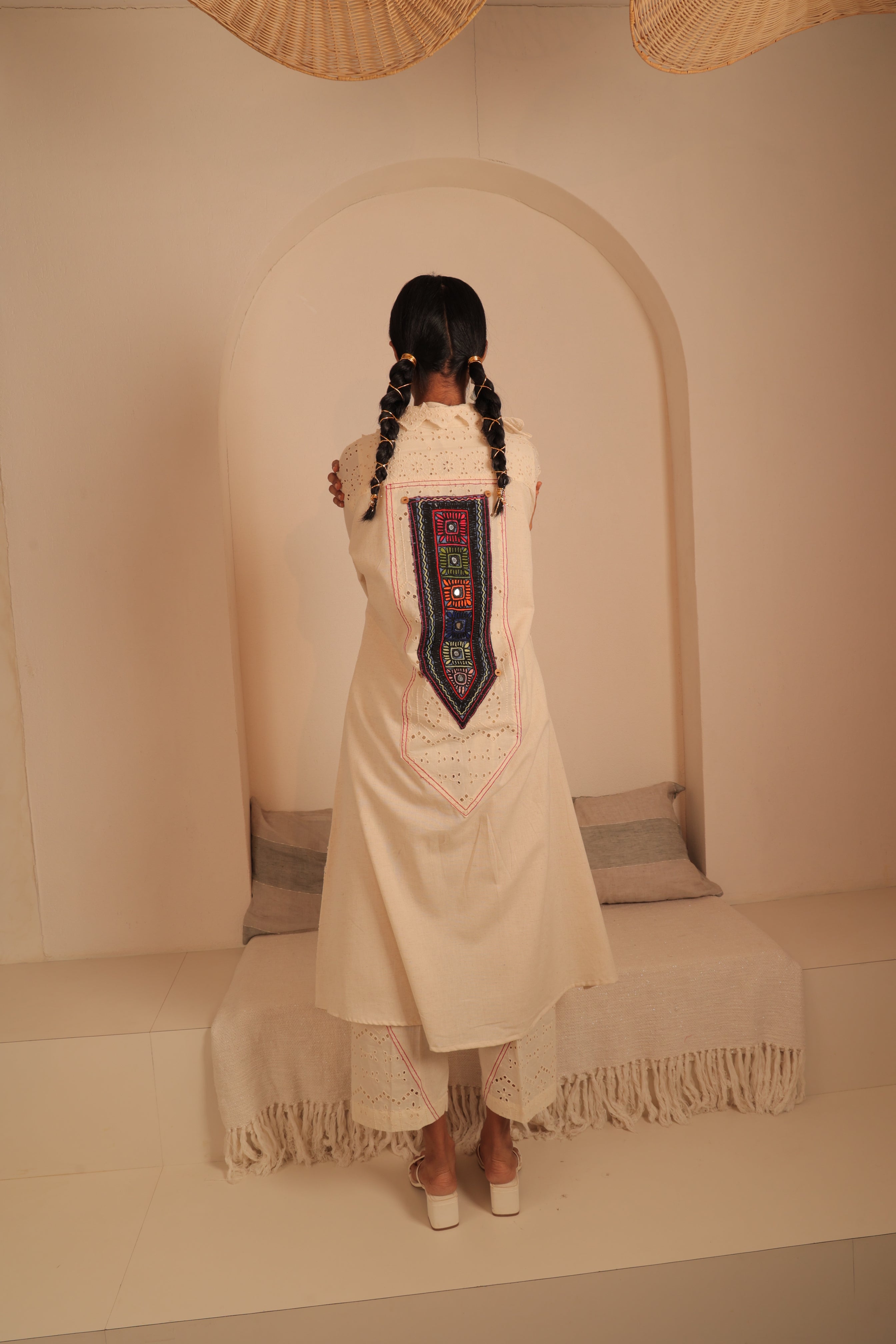 Three piece heritage embroidery set